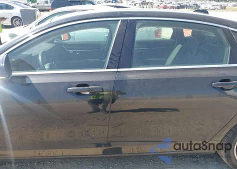 2018 Volvo S90 T5 Momentum z USA, uszkodzony, nr VIN LVY982AK9JP004920